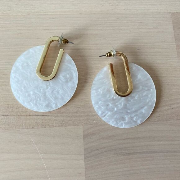 Mother of Pearl Colored, Chic & Casual Earrings - Picture 2 of 3